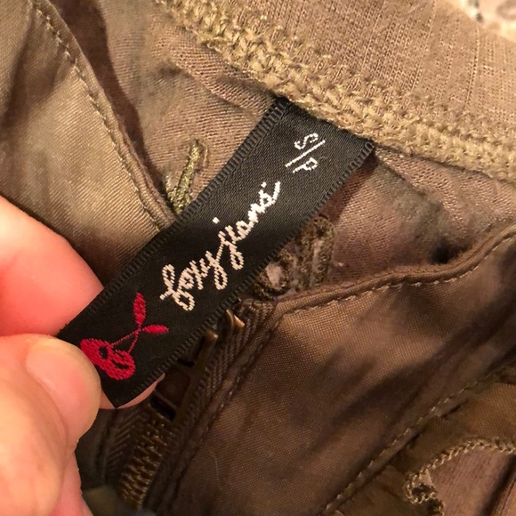 Shirt - Picture 4 of 4